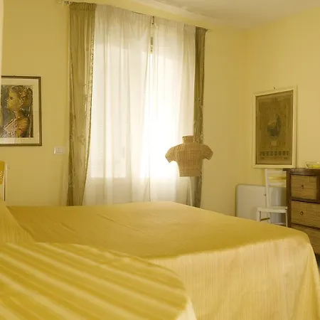 Amelia 3* Marina di Pietrasanta