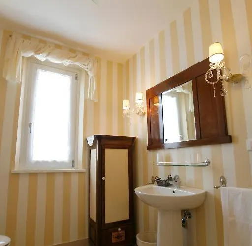 Amelia Guest house 3*